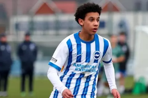 سليم طلب يسجل رغم خسارة هيرتا برلين.. ويونس إبراهيم يواصل التألق مع برايتون